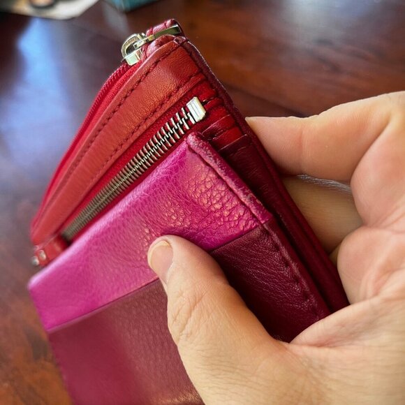 Fossil Women's Leather Wallet Trifold‎ With Zippered Coin Pouch Red & Pink - Picture 7 of 9
